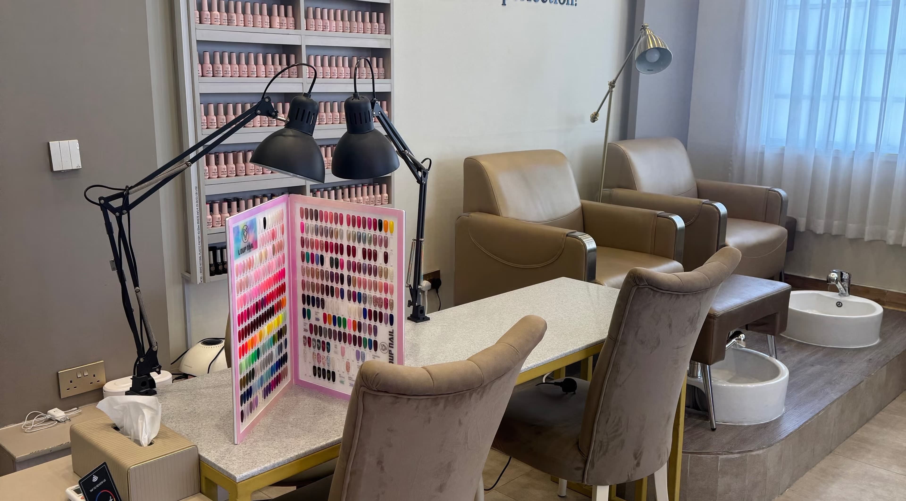Farzaneh Beauty Salon